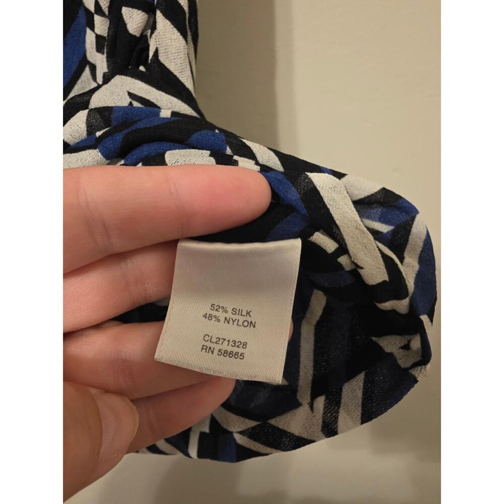 Classiques Entier Silk Chevron Top Women’s Small Blue Black Cowl Neck Y2K - Picture 6 of 6